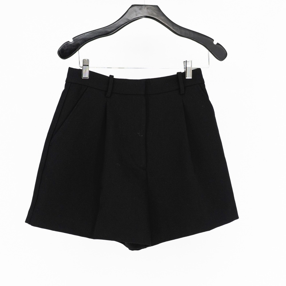 Zara Women's High Waisted Pleated Crepe Mini Shorts Black Small